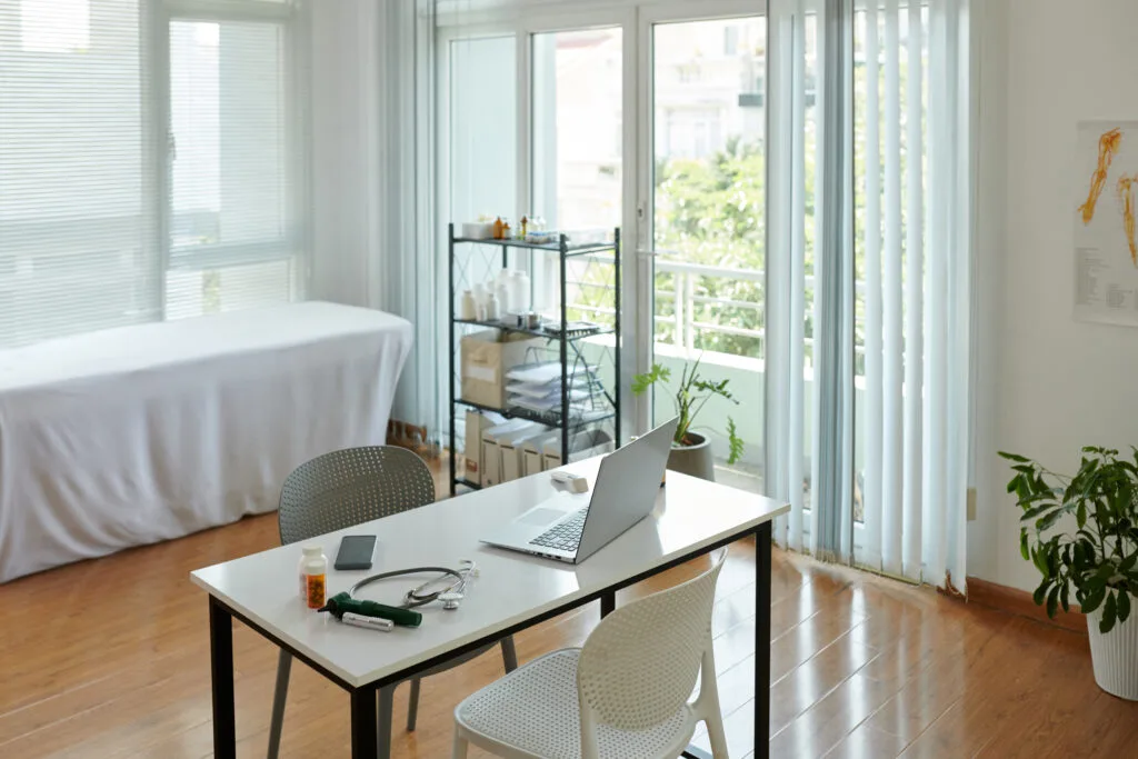 Smart Canvas - Best Blinds for Sliding Doors